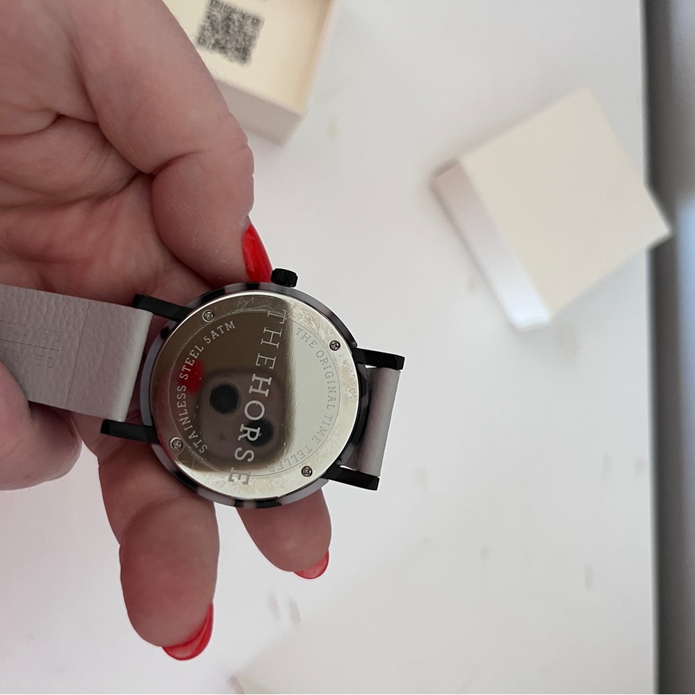 The Horse Tortoise Watch with Extra Strap - Picture 3 of 3